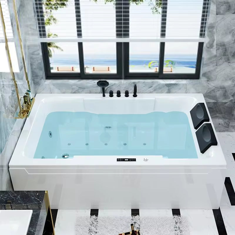 "Luxurious China Spa Pump for 2 People - Perfect for Indoor Relaxation"