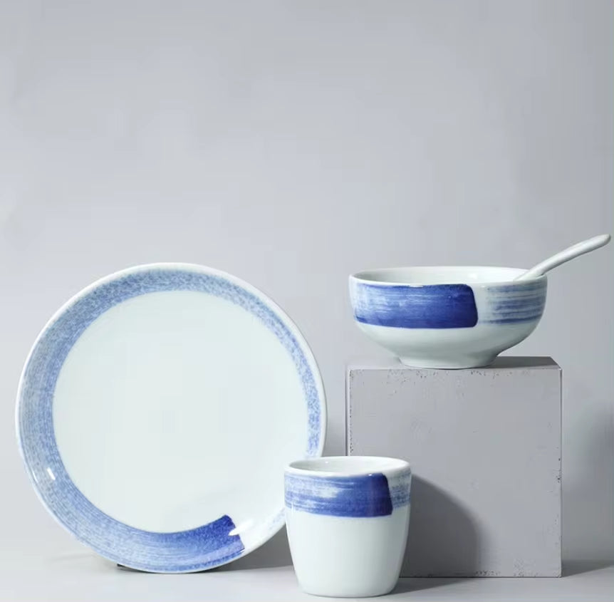 Hand-Painted Blue and White Ceramic Deep Plate - Eco-Friendly Tableware